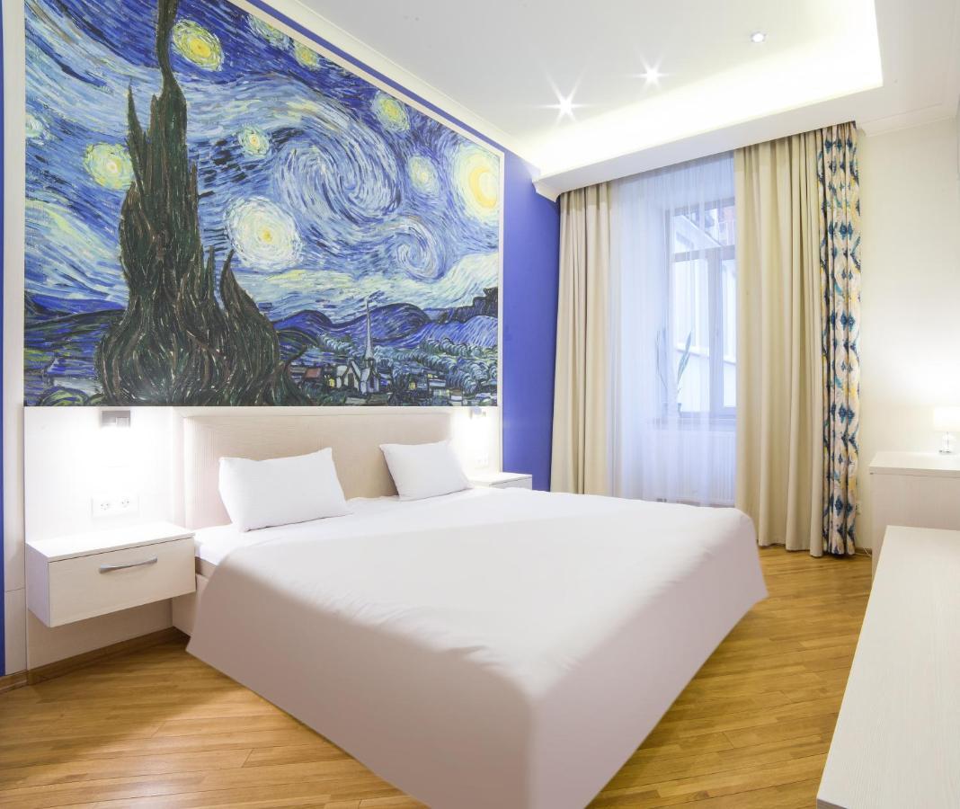 Apart Hotel On Rynok Square Lviv Exterior foto