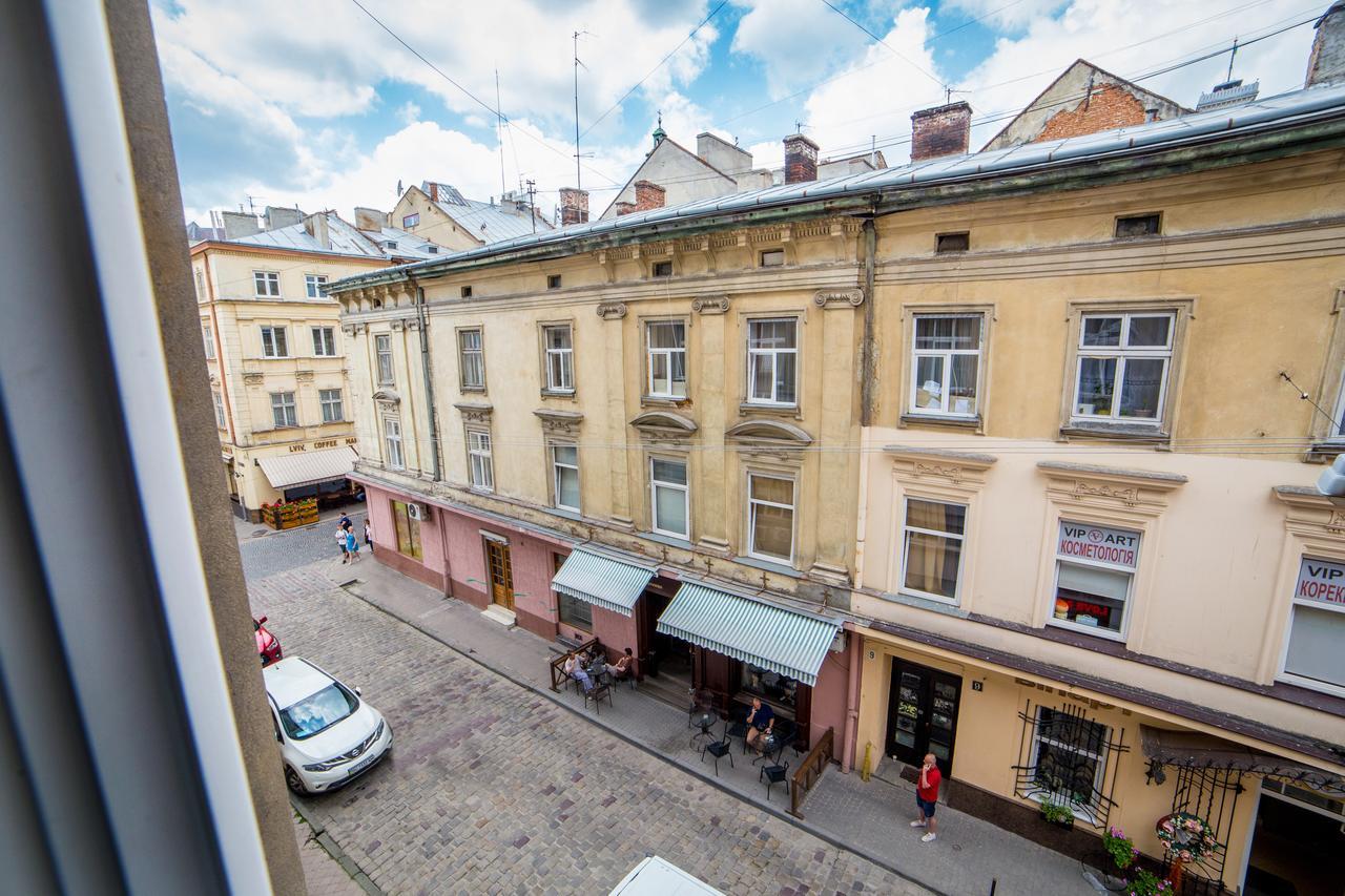Apart Hotel On Rynok Square Lviv Exterior foto